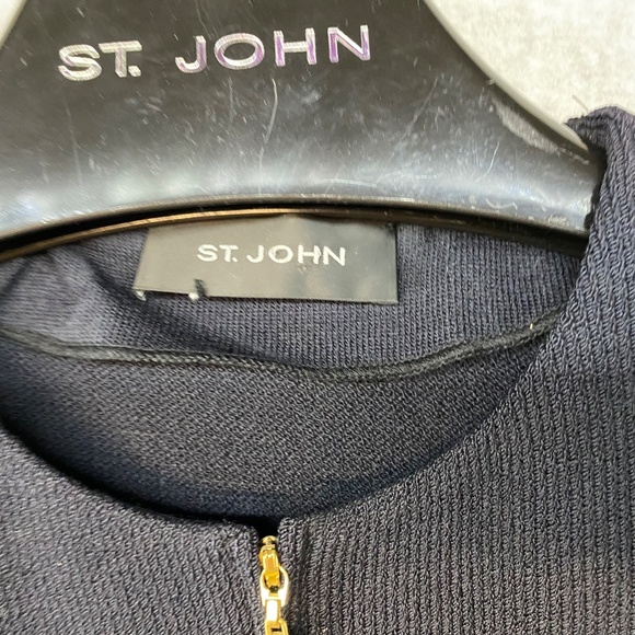 St John Small Black Tight Knit Full Zip Jacket • Santana Knit • Gold Tone Zipper - Picture 2 of 6